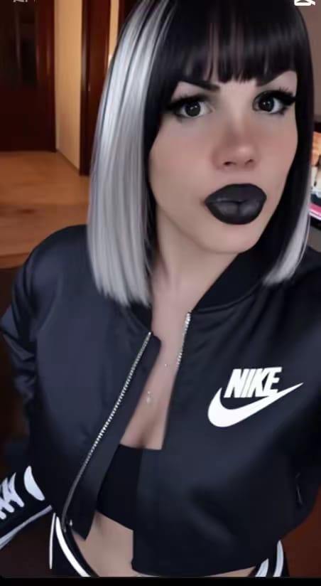 POLLONA LECHERA IMPLICADA VERSATIL COMPLACIENTE