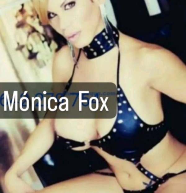 POLLONA LECHERA IMPLICADA VERSATIL COMPLACIENTE