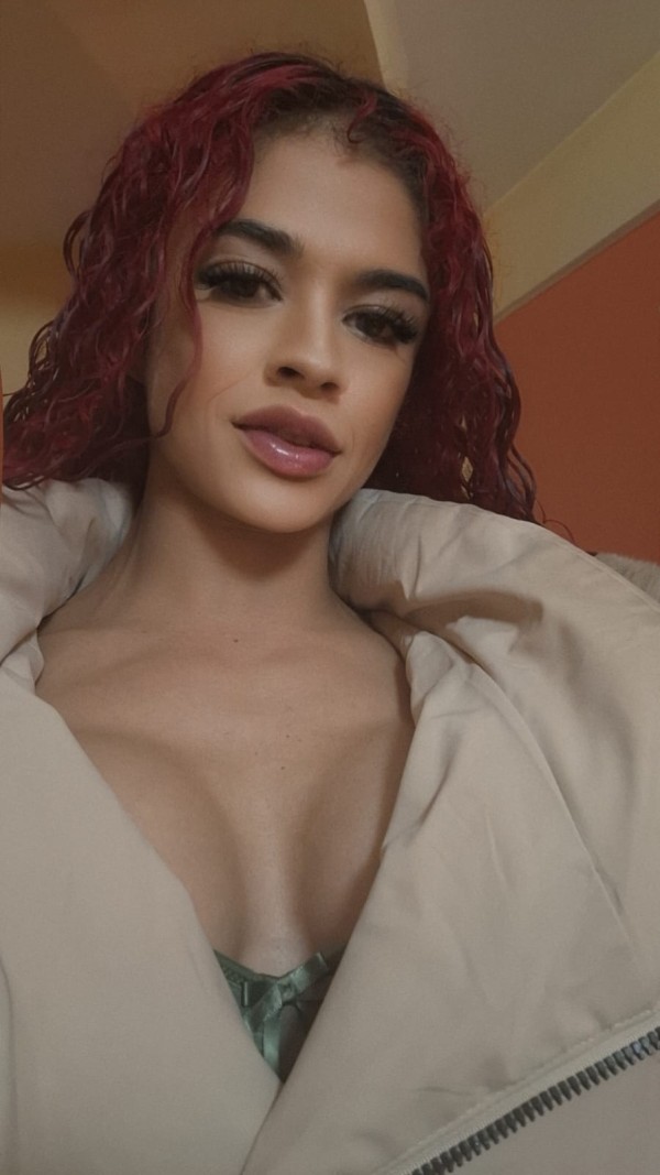 Novedad Andrea peli Roja delgadita