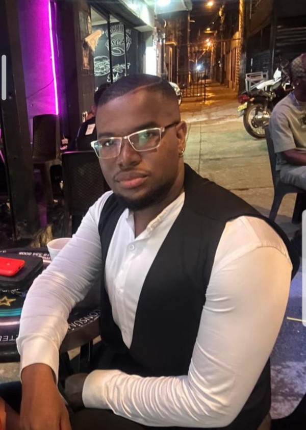 Aron nuevo en tu zona, con ganas de ti!