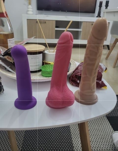 Mucho gusto soy Patricia complaciente fiestera