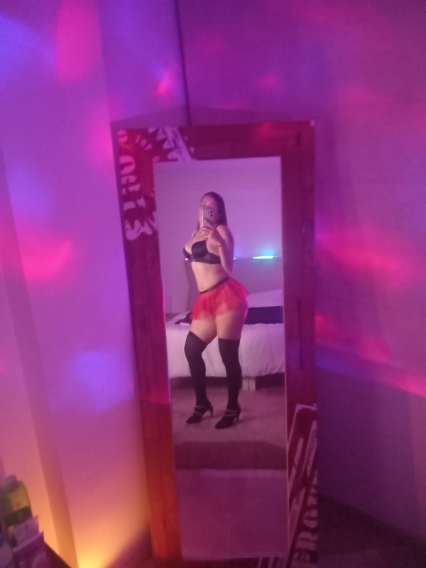 NOVEDAD!!! HERMOSA LATINA MUY MORBOSA..!!