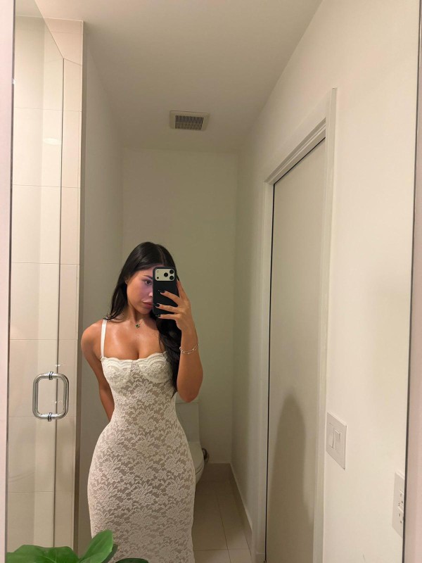 MARI CACHONDA FIESTERA LOS ALCAZARES