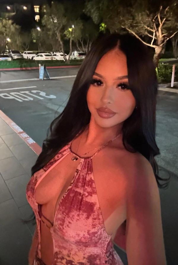 Chica fogosa Ardiente