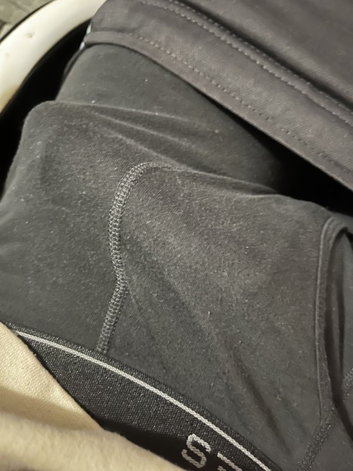 Chico joven bien dotado