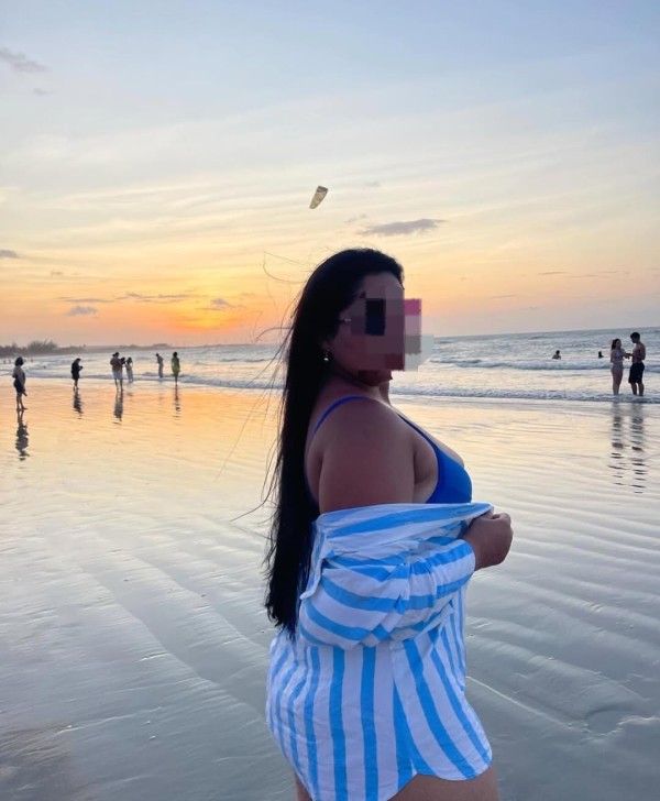 COLOMBIANA ARDIENTE