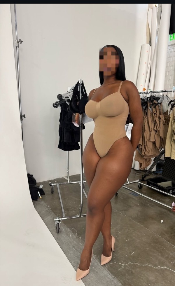 Madura implicada bombón deliciosa