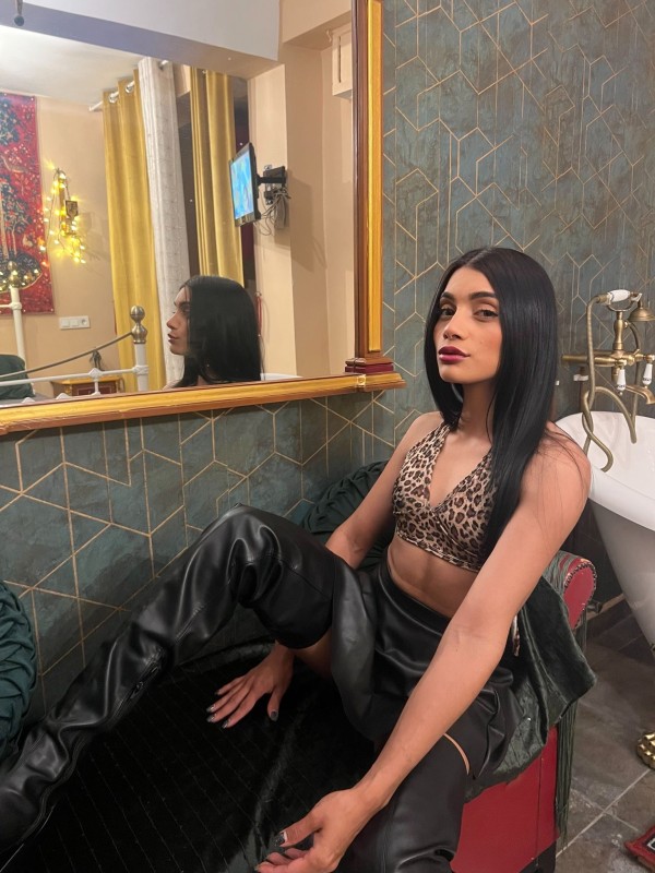 POR PRIMERA Vez! Ven a conocerme que estoy disponible 24 h caliente