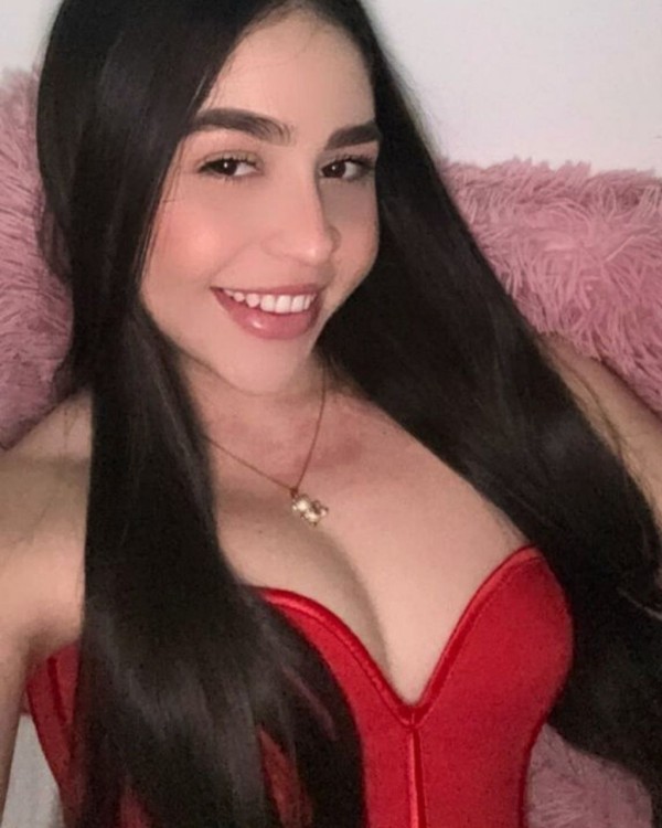 LINDA JOVENCITA EN EL CENTRO DE PALMA, ESCORT EN MALLORCA. 24 HORAS.