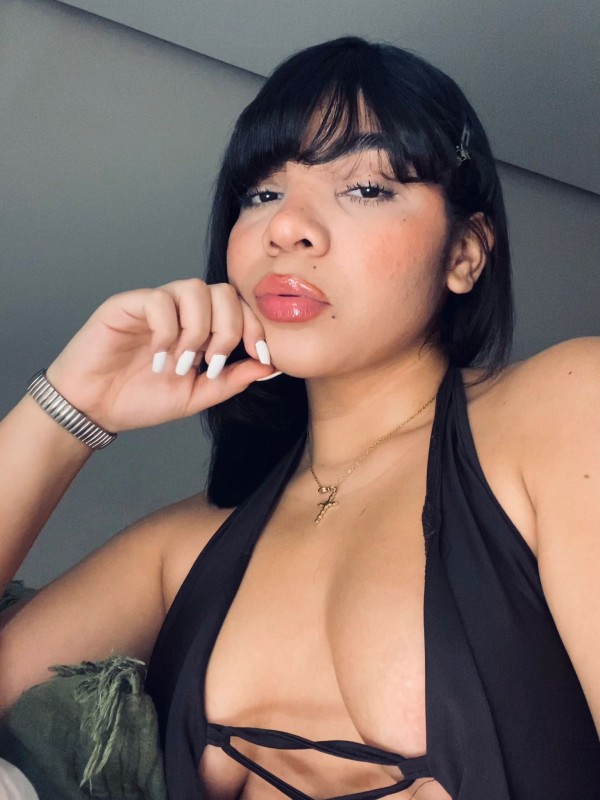 ESMERALDA FIESTERA A TOPE EN GRANOLLERS CENTRO