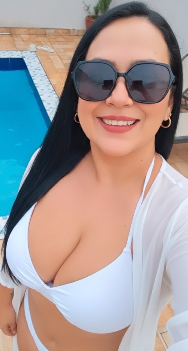 Sensual y apasionada en La zenia