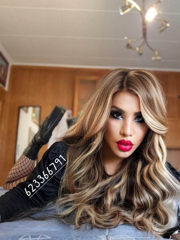 SOY ANITHA  UNA AUTÉNTICA MUJER CON POLLA EN ZARAGOZA