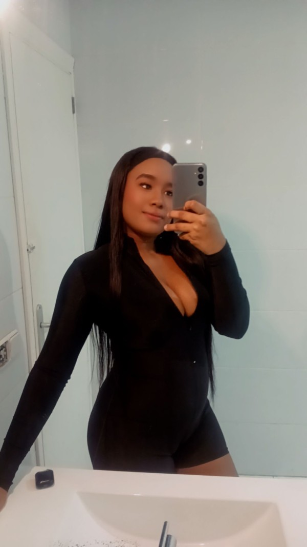 Cloe estoy 24H / Outcalls EN MAGALUF