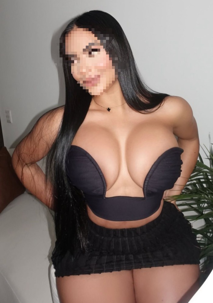 INDEPENDIENTE FIESTERA MUY COMPLACIENTE