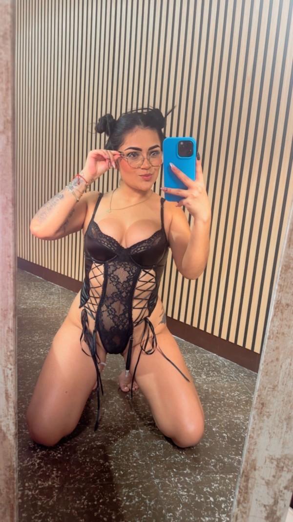 CAMILA 21 años, SEDUCTORA y muy FOGOSA..!!!