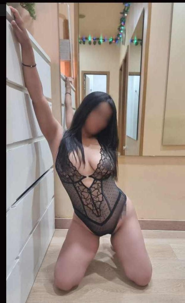 KASSANDRA MADURITA MUY COMPLACIENTE EN Cornellá