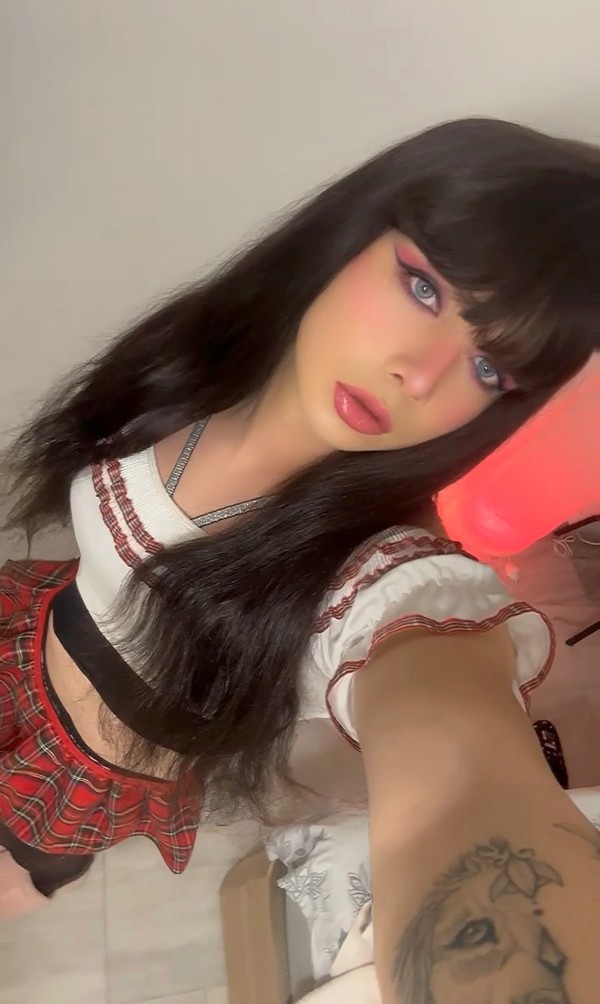 Jovencita brasileña activa y passiva
