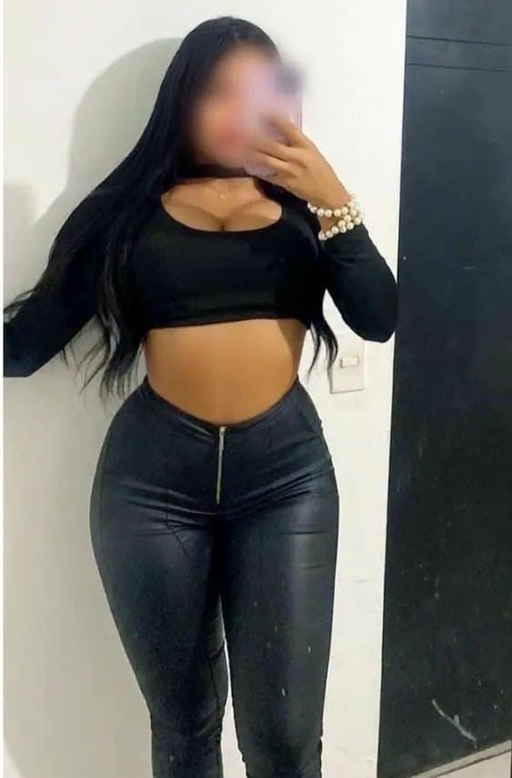 NOVEDAD 2 AMIGUITAS CACHONDAS CARIÑOSAS FIESTERAS EN SAN PEDRO DEL PINATAR