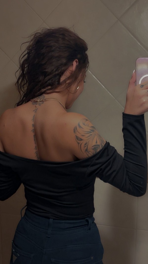 AINARA JOVENCITA SALIDAS Y HOTELES