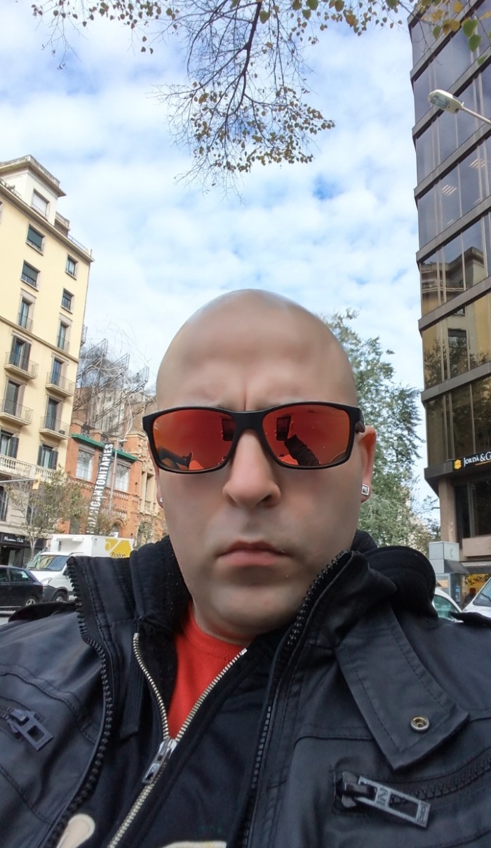 CHICO FOLLADOR. LEFERO EN BOIRO GALICIA