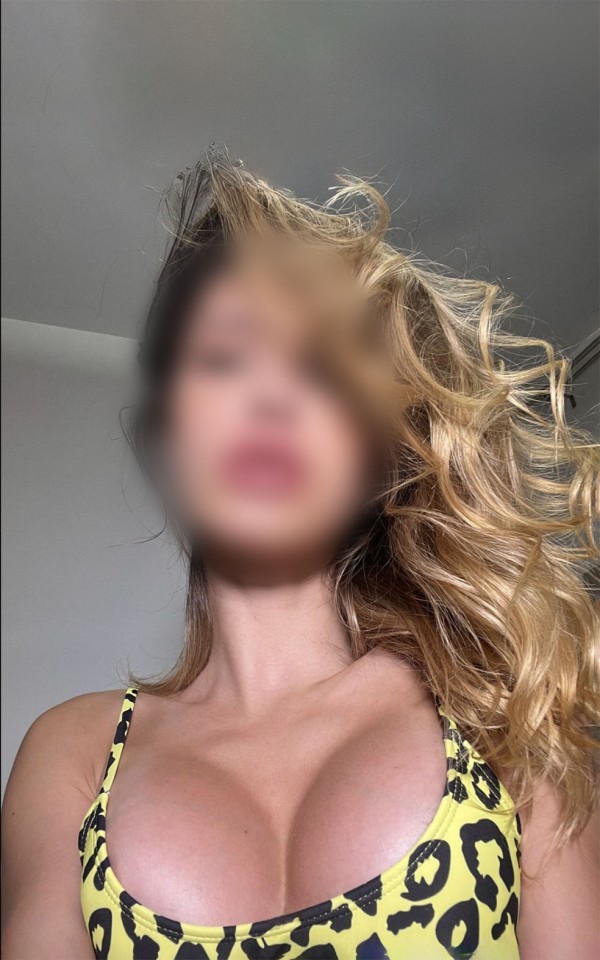 LATINA, SEXY BOMBOM REAL Y NATURAL