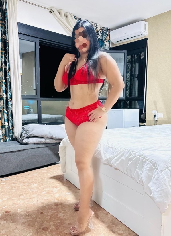 SARAY HERMOSA LATINA DE PASO POR TU CIUDAD EDUCADA Y CACHONDA