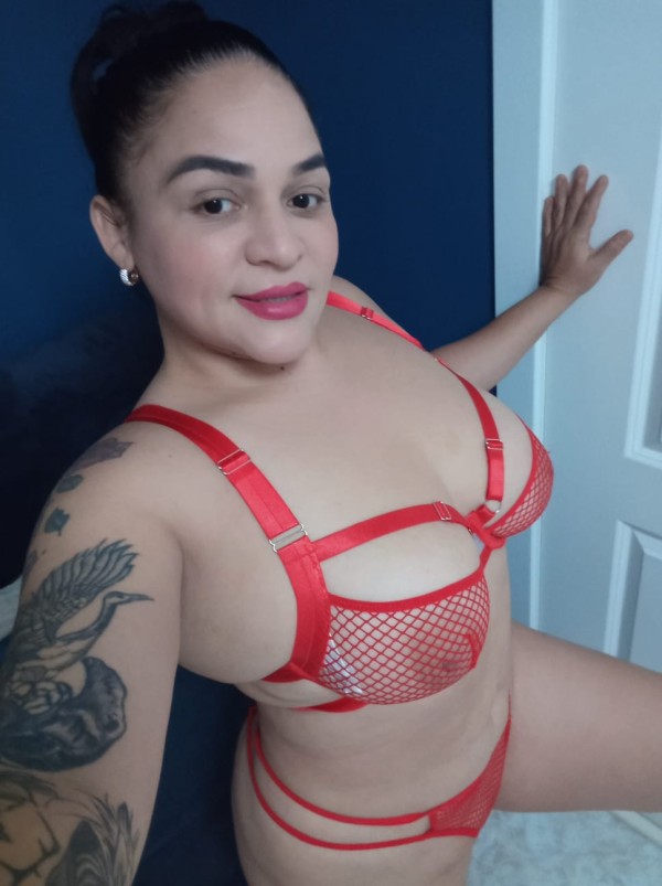 Samanta – Elegancia, experiencia y sensualidad en Alcalá de Henares