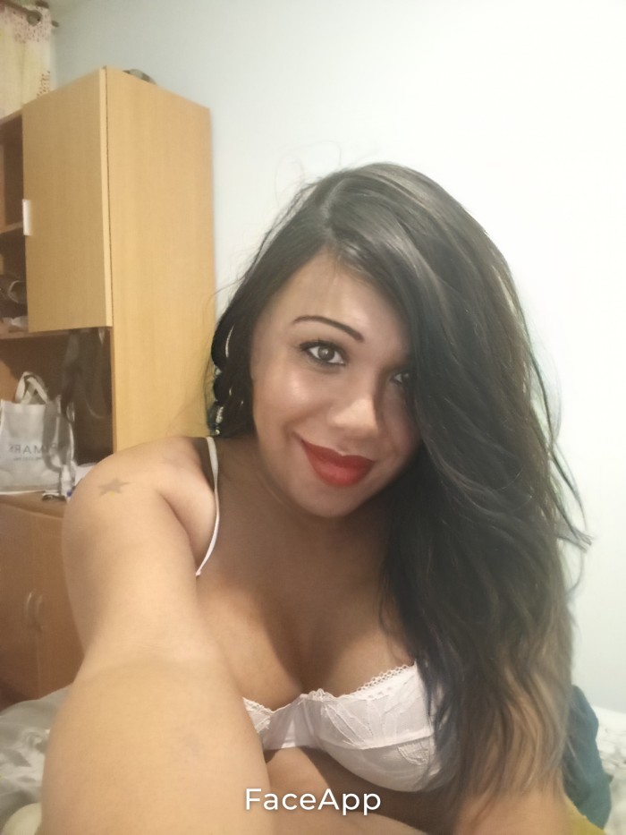 Trans Nicole massagista erotica