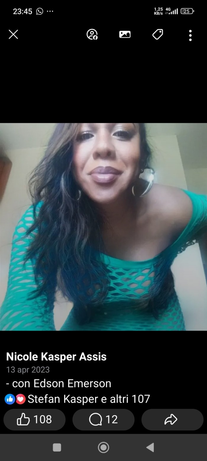 Trans Nicole massagista erotica