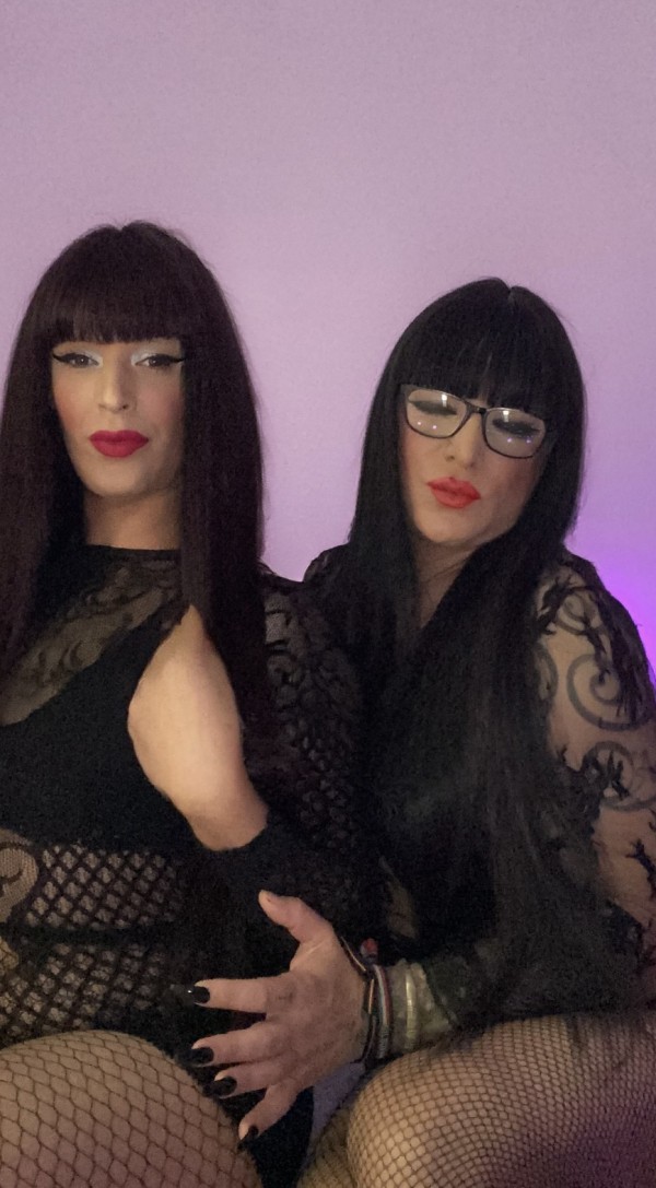 DUO TRANS🪭 ESPAÑOLAS🪭 NI BARBY NI MODELO 🪭 SI IGUAL QUE EN LA FOTO 24h