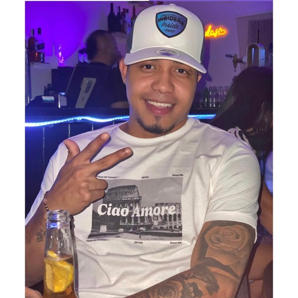 Soy activo dominante..En tu vida un macho?? activo 24