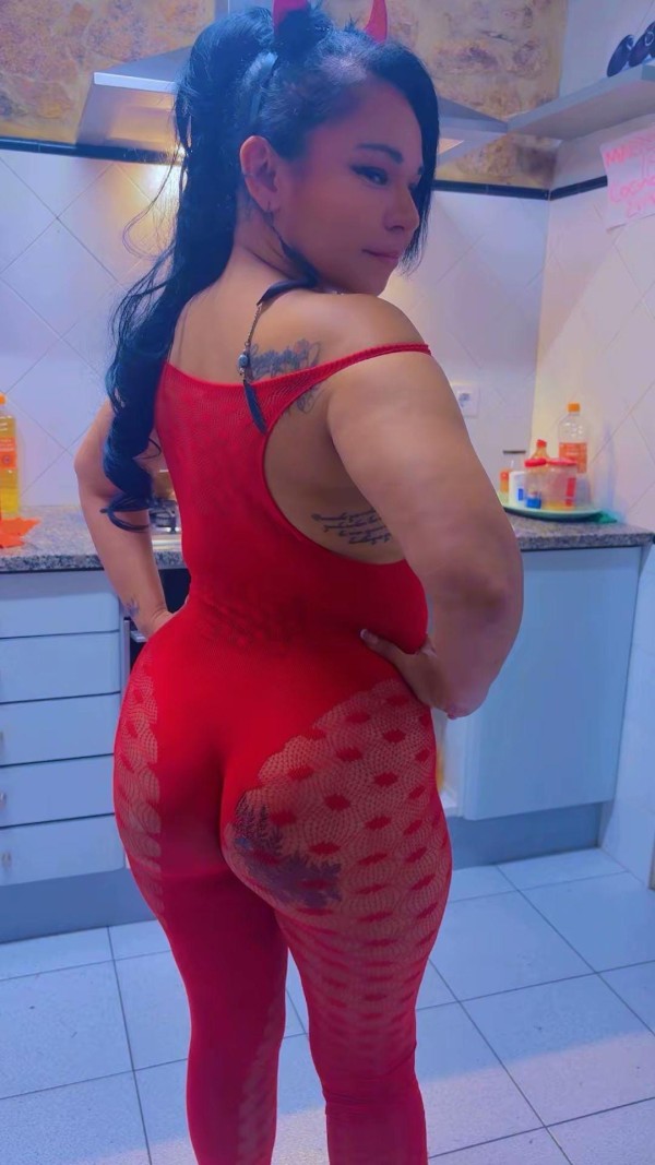 SOY KATA  INDEPENDENTE ESTOY EN SABADELL CENTRO