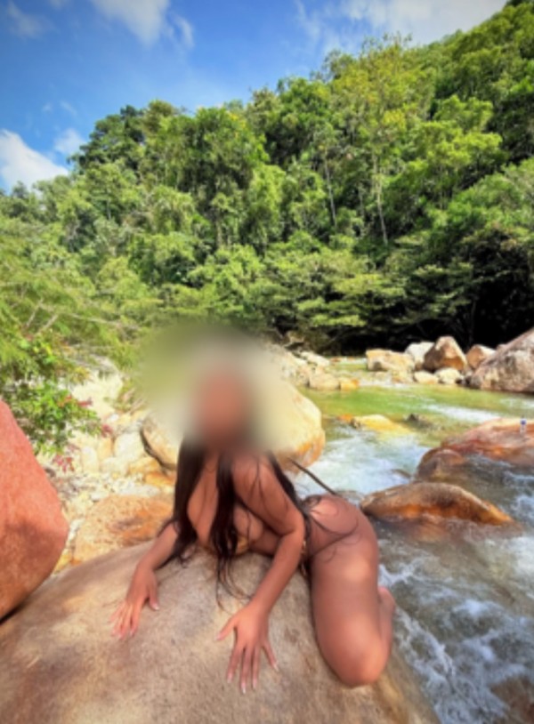 Exótica morena