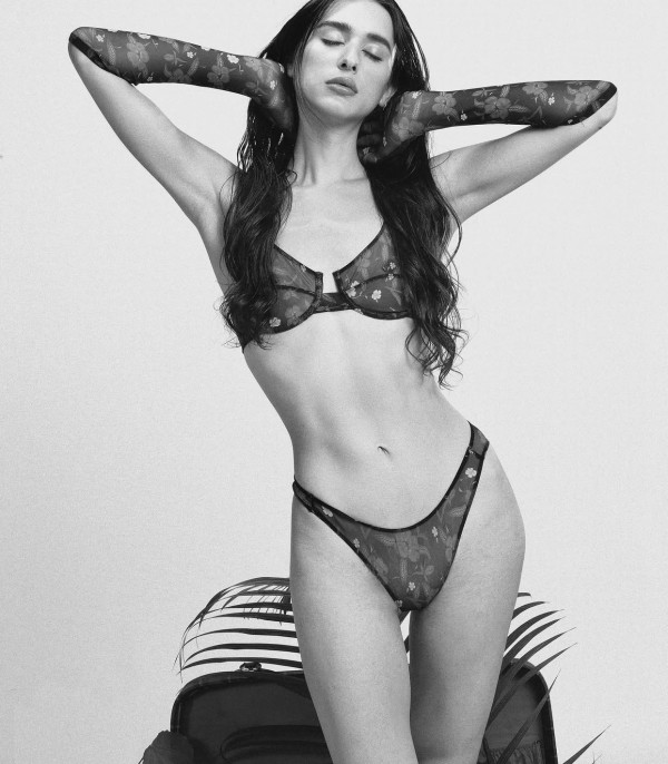 TRANS LATINA MUY SEXY Y COMPLACIENTE