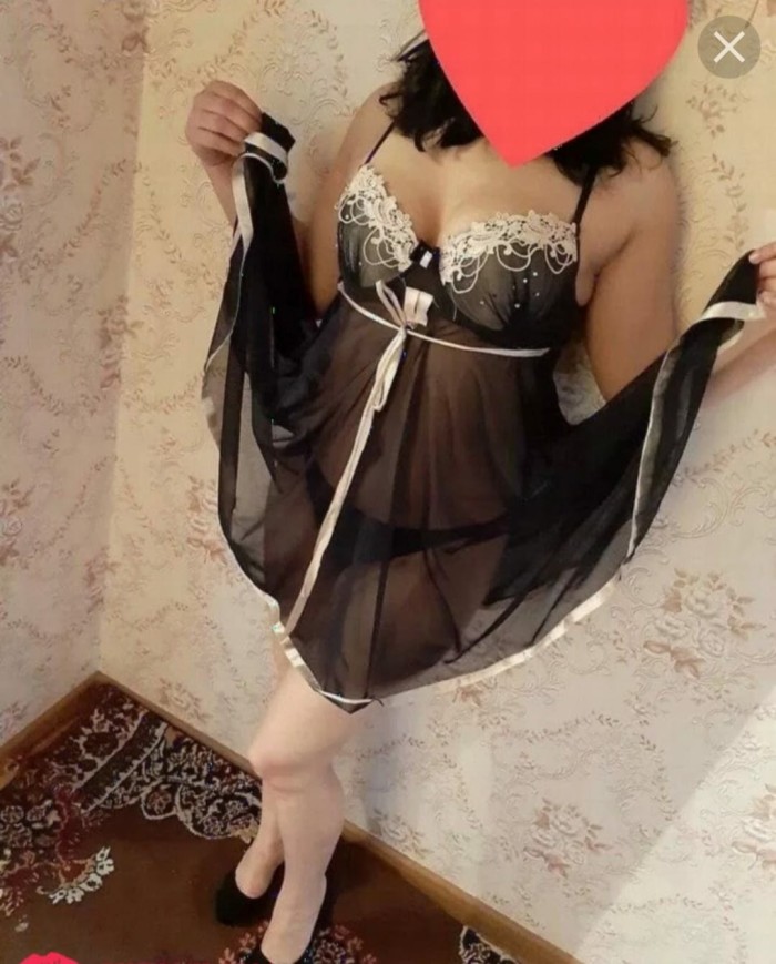 Abuela traviesa sólo atiendo personas sería