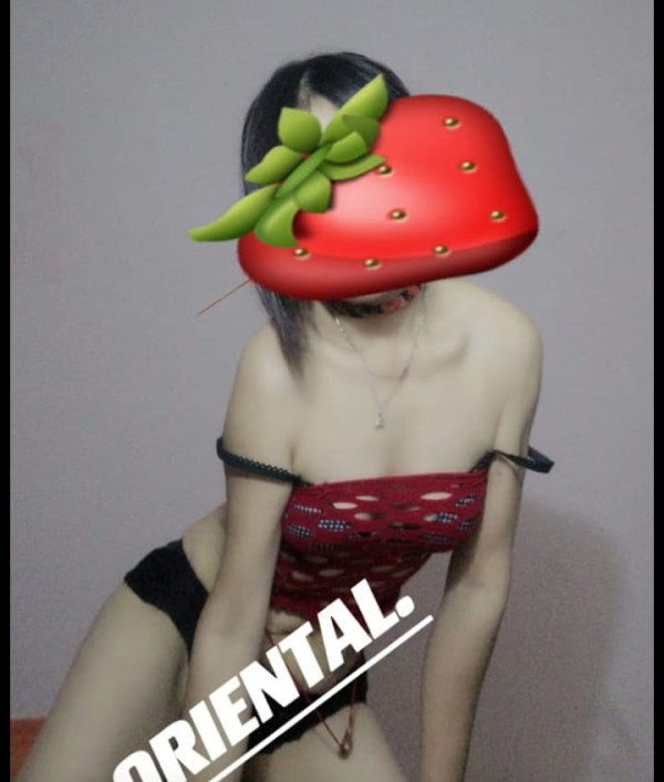 Muy dulce de masajista de asia