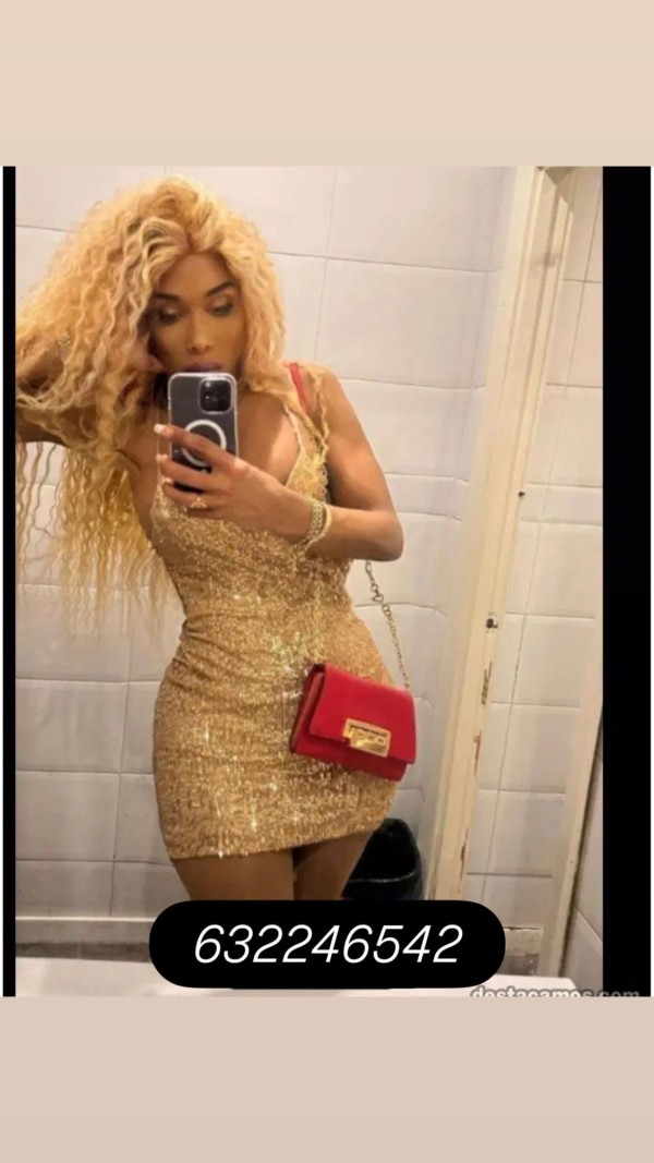 Tenerife San Cristóbal de la Laguna Mujer polla de 19cm Real