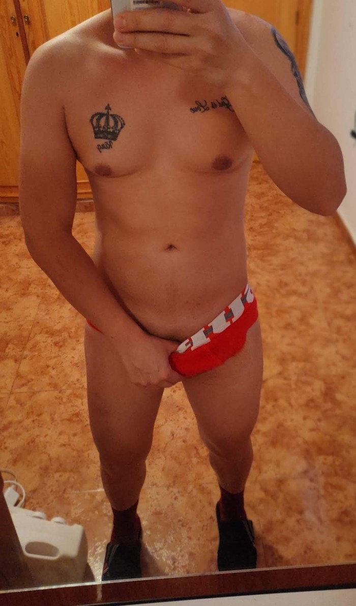 MASAJISTA POLLON CON SITIO