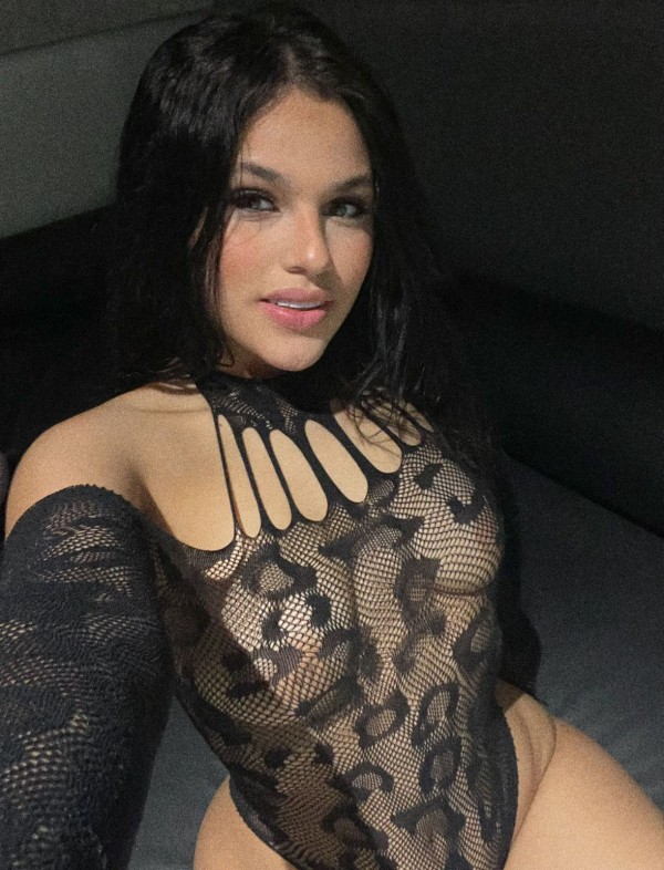 RECIEN llegada :Naty