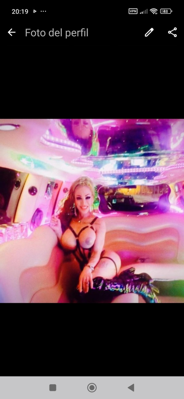 TRAVESTI PASIVA POLLONA LECHERA PASIVA VIDEOLLAMADA CONTENIDO BIZUM LECHE