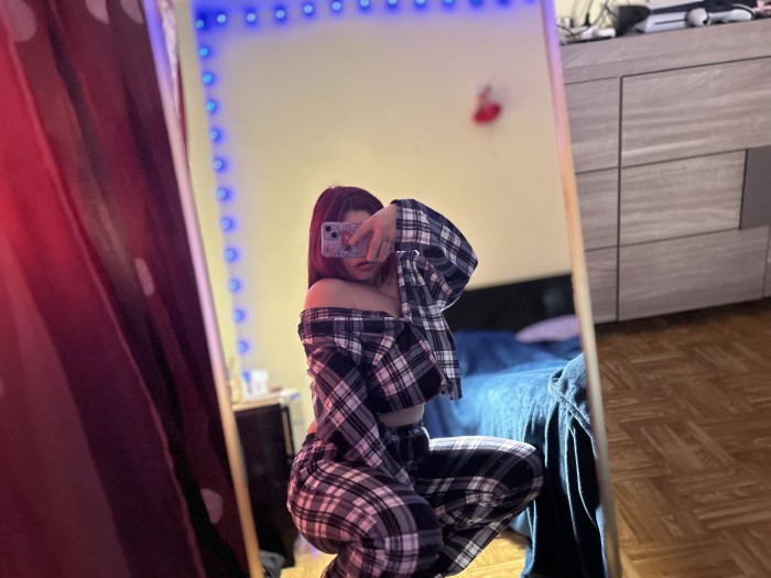 Webcam disponible’videollamadas y charlas eróticas