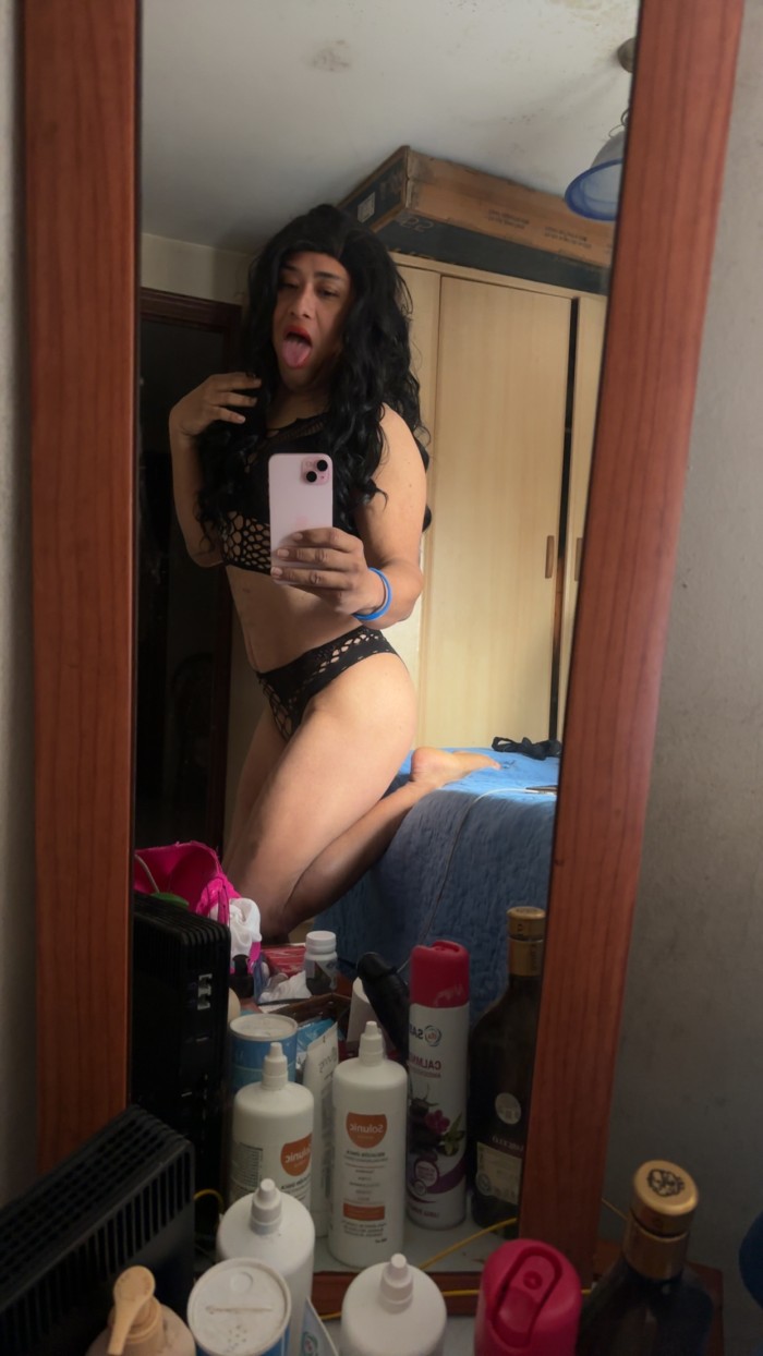 Morena fogosa activa y pasiva siempre con ganas