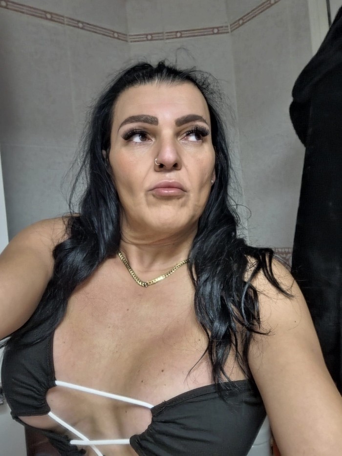 Valeria transexual ha de videollamadas muy calient