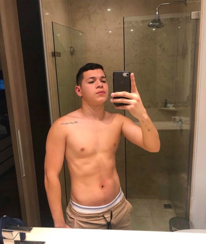 CHICO LATINO GUARRO XL CAÑERO RECIÉN LLEGADO