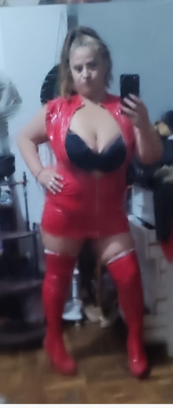 solooo servicio vídeollamada sexting fotos. Leer bien