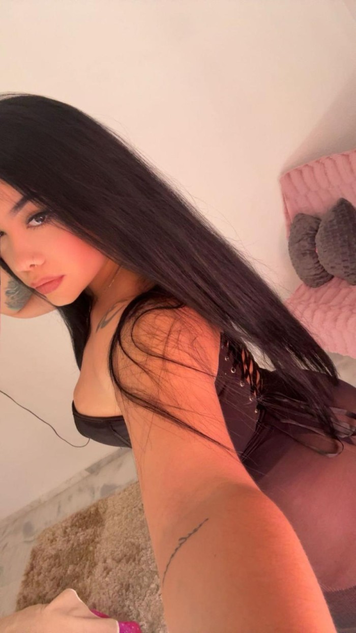 CARIÑOSA CHICA EN ALMERIA ESCORT VIP ALTO NIVEL