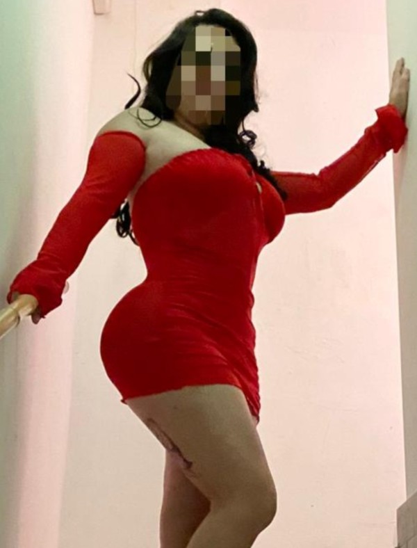 LA SENSUAL Y CALIENTE BARBARA DE 24 AÑOS TE ESPERA