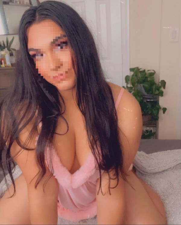 TU CHICA ARDIENTE