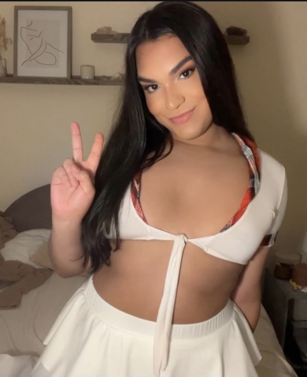 TU CHICA ARDIENTE