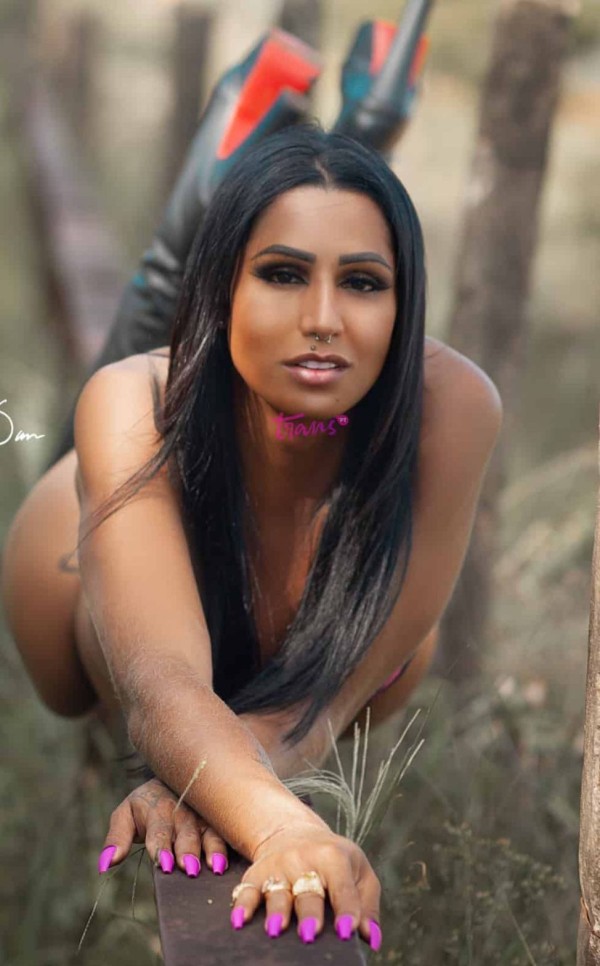 BRASILEÑA EXPLOSIVA!!!!